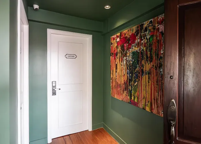 Holiday home Miranamin Nest Elegant Home, Indoor Plunge Pool, Pet-friendly, With Rooftop, Kitchens, Self-service Breakfast - Ideal For Reunions, Team Building, Intimate Gatherings Manila