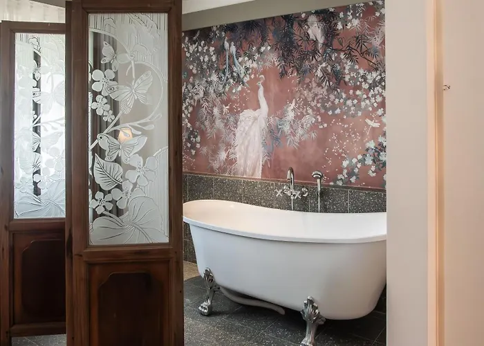Miranamin Nest Elegant Home, Indoor Plunge Pool, Pet-friendly, With Rooftop, Kitchens, Self-service Breakfast - Ideal For Reunions, Team Building, Intimate Gatherings Holiday home Manila