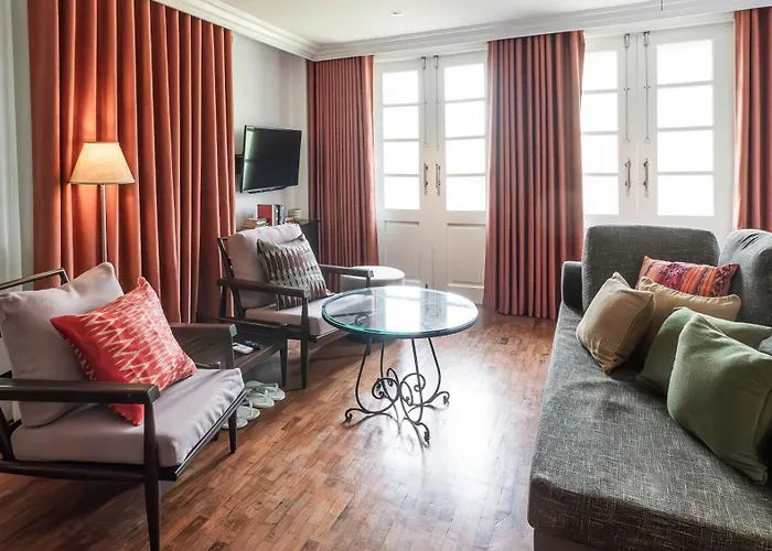 Miranamin Nest Elegant Home, Indoor Plunge Pool, Pet-friendly, With Rooftop, Kitchens, Self-service Breakfast - Ideal For Reunions, Team Building, Intimate Gatherings Holiday home Manila