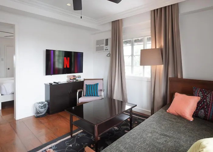 Holiday home Miranamin Nest Elegant Home, Indoor Plunge Pool, Pet-friendly, With Rooftop, Kitchens, Self-service Breakfast - Ideal For Reunions, Team Building, Intimate Gatherings Manila