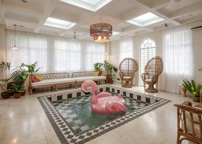 Miranamin Nest Elegant Home, Indoor Plunge Pool, Pet-friendly, With Rooftop, Kitchens, Self-service Breakfast - Ideal For Reunions, Team Building, Intimate Gatherings *